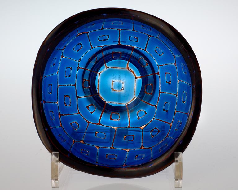 A Sven Palmqvist Ravenna glass bowl, Orrefors, 1978.