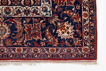 An antique Isfahan, Central Persia, dated 1283 (1903-04), c. 486 x 319 cm.