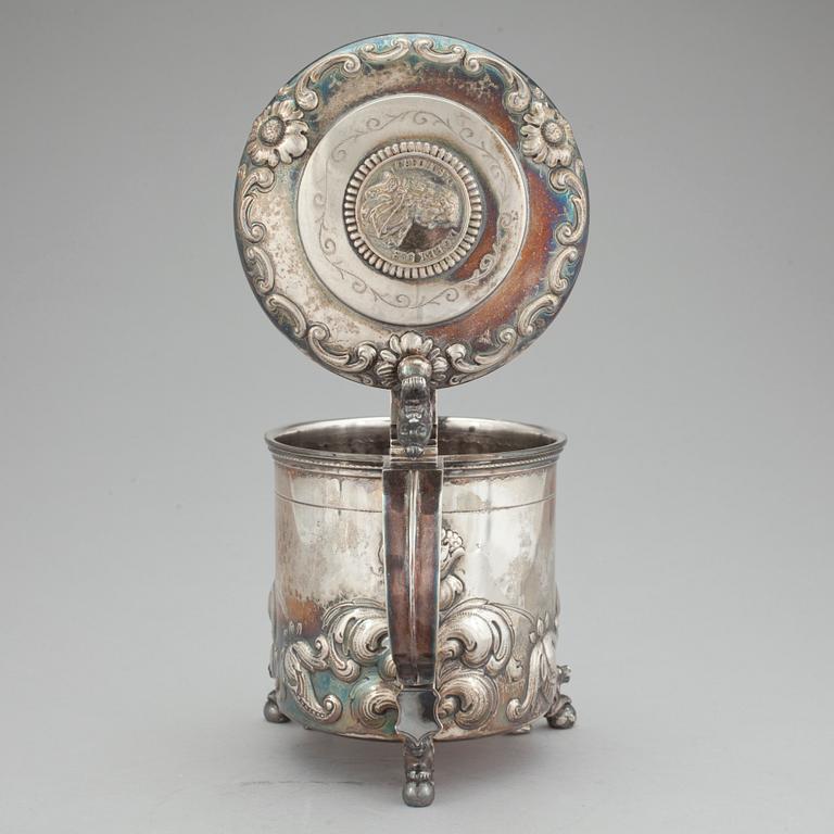 STOP, silver, CG Hallberg, Stockholm, 1945. Vikt ca 1047 gram.
