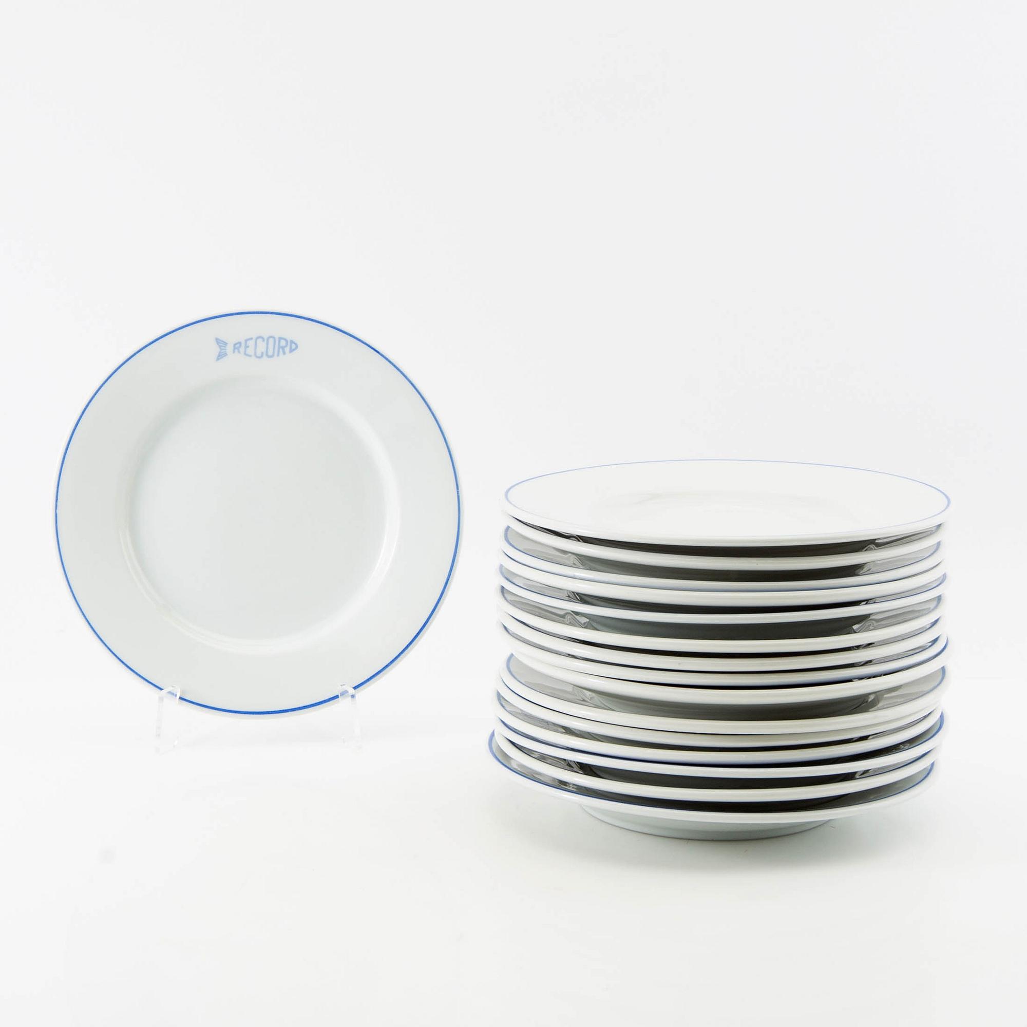 Service 85 dlr "Abu" "Record" Uppsala Ekeby/Rörstrand second half of the 20th century porcelain.