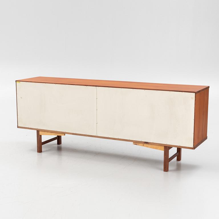 Sideboard,
teak, Nilssons möbler, Lammhult. 1960-tal.