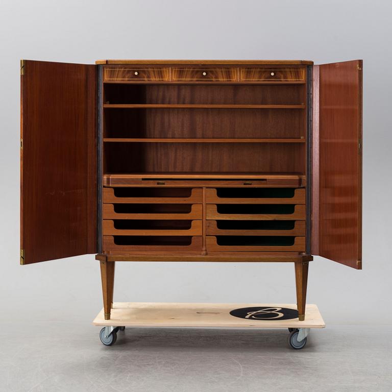 A 1950s mahogany veneered cabinet by Bodafors.