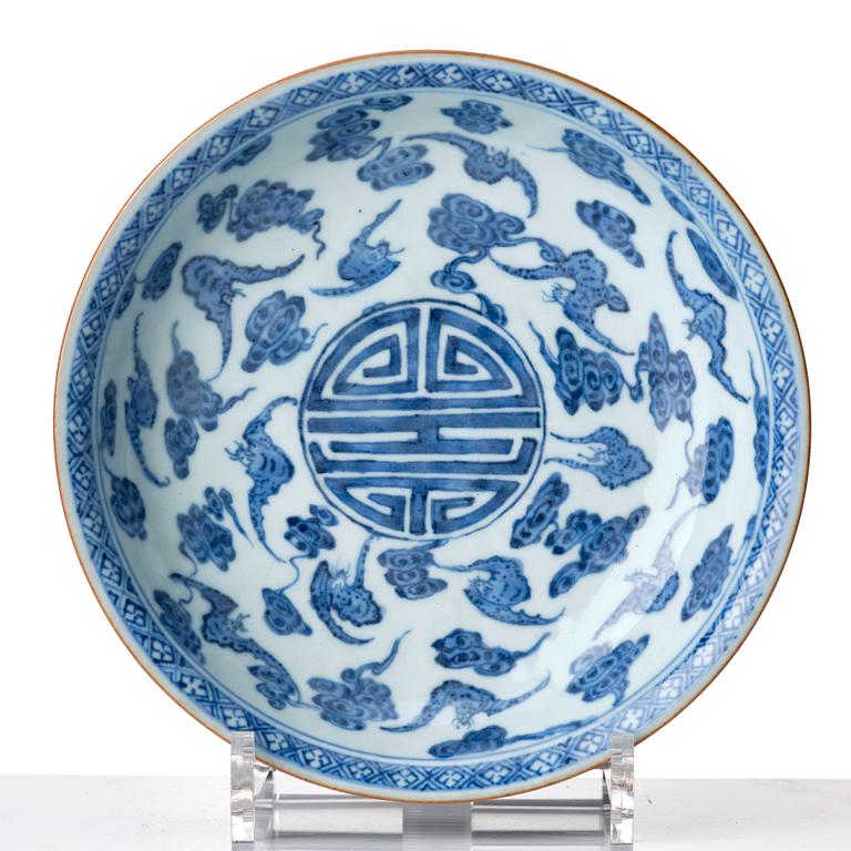 Tazza, porslin. Qingdynastin, 1800-tal.