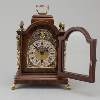 A second half of the 20th century mantel clock, John Thomas, London.