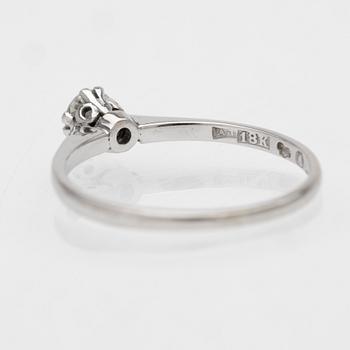 Solitaire ring in 18K white gold and diamond, Axel Jonsson's Goldsmith Workshop, Stockholm, circa 1940.