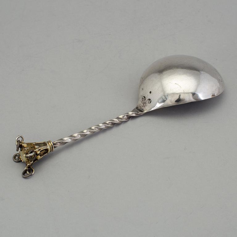 A Swedish 18th century parcel-gilt spoon, mark of Johan Grubb (Hudiksvall 1725-1756 (-58)).