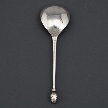 A Norweigian 17th century silver spoon, possibly, unidentified marks.