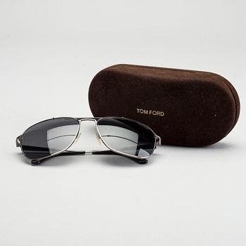 TOM FORD SUNGLASSES.