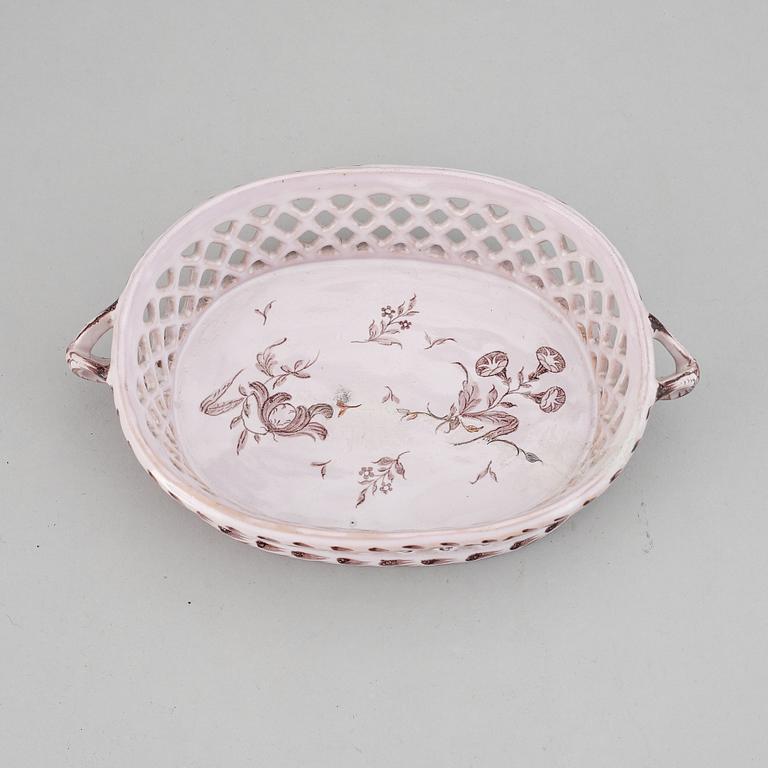 Gallerkorg, fajans. Rörstrand, 1700-tal.