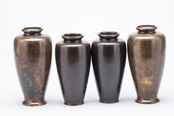 VASER, 2 par, brons, Japan, Meiji (1868-1912).