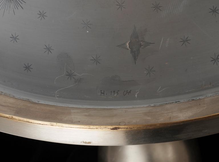 An Edward Hald engraved glass hanging lamp, Orrefors, Sweden 1920's.