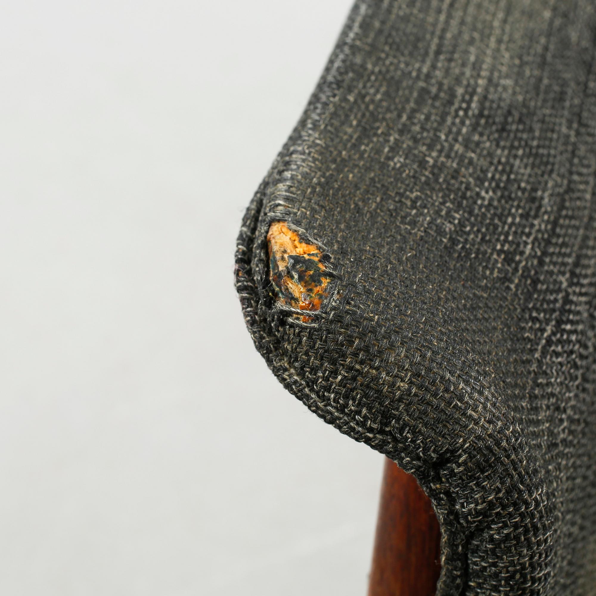 A pair of armchairs designed by Karl-Erik Ekselius for JOC, Vetlanda, made around the middle of the 20th century.