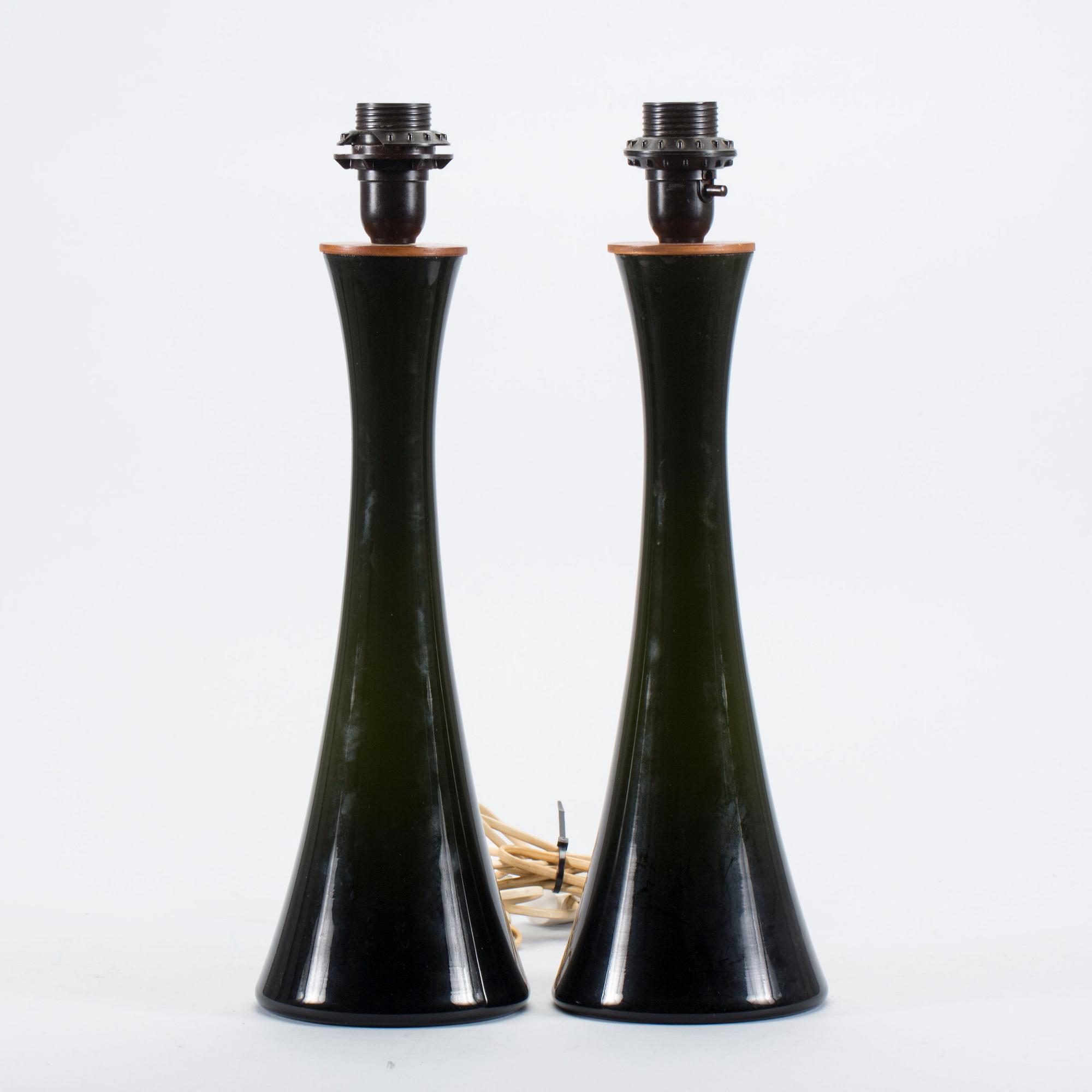 BORDSLAMPOR, glas, Bergboms. 1900-talets mitt/andra hälft.