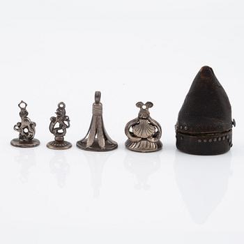 An engraved steel seal for the noble family Leijonstolpe, first part 18th century.