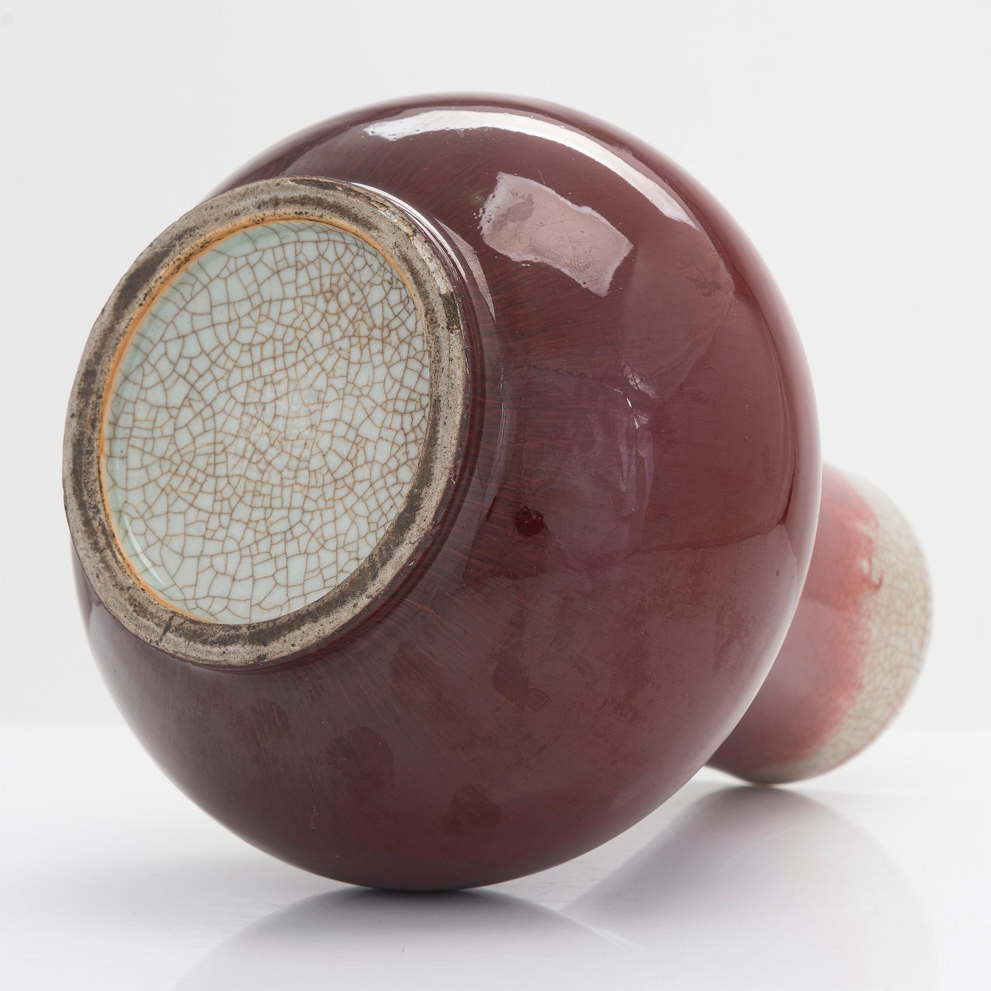 Vas, porslin, Kina 1900-talets första hälft.