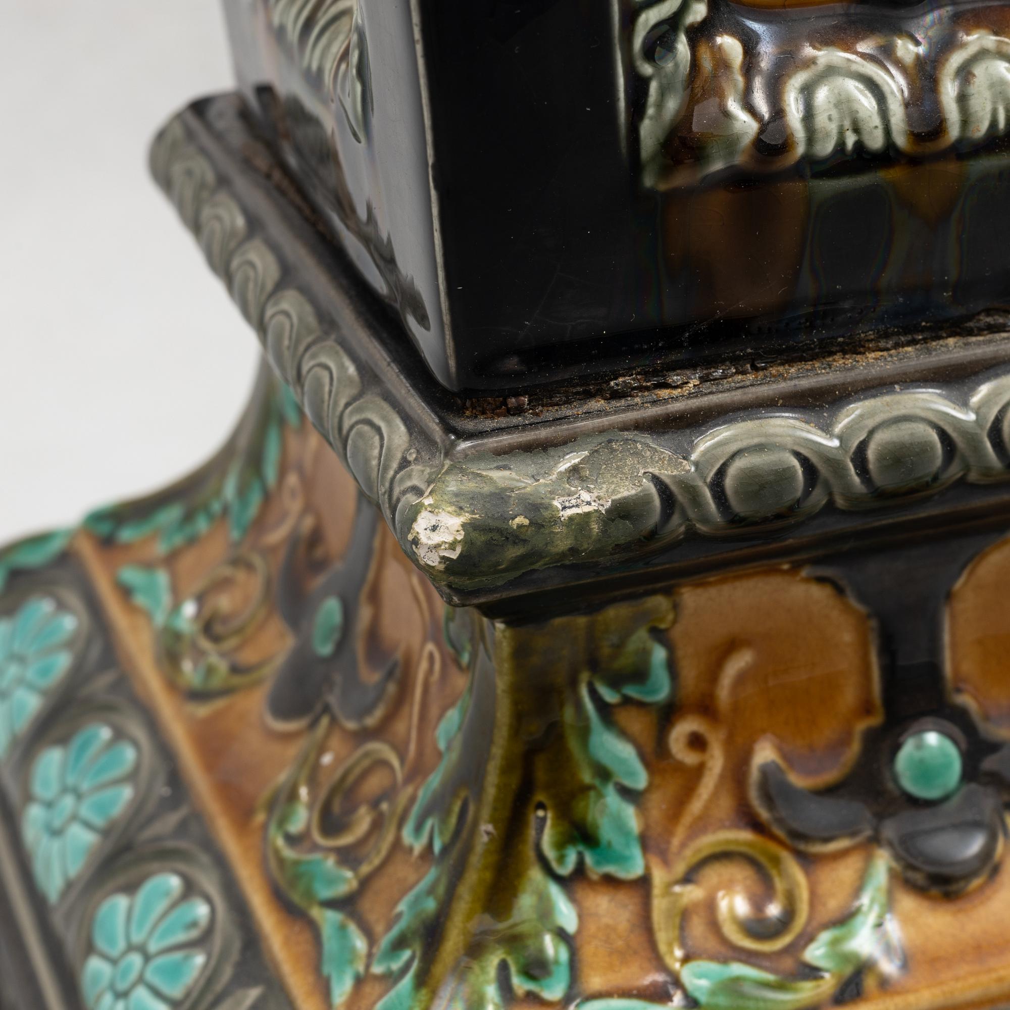 A ceramic pedestal, Rörstrand, circa 1900.