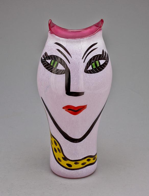 VAS, glas, Ulrica Hydman-Vallien, Kosta Boda, sign.