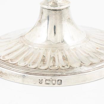 Ljusstakar, ett par, silver, Lambert & Co, London 1899, England.