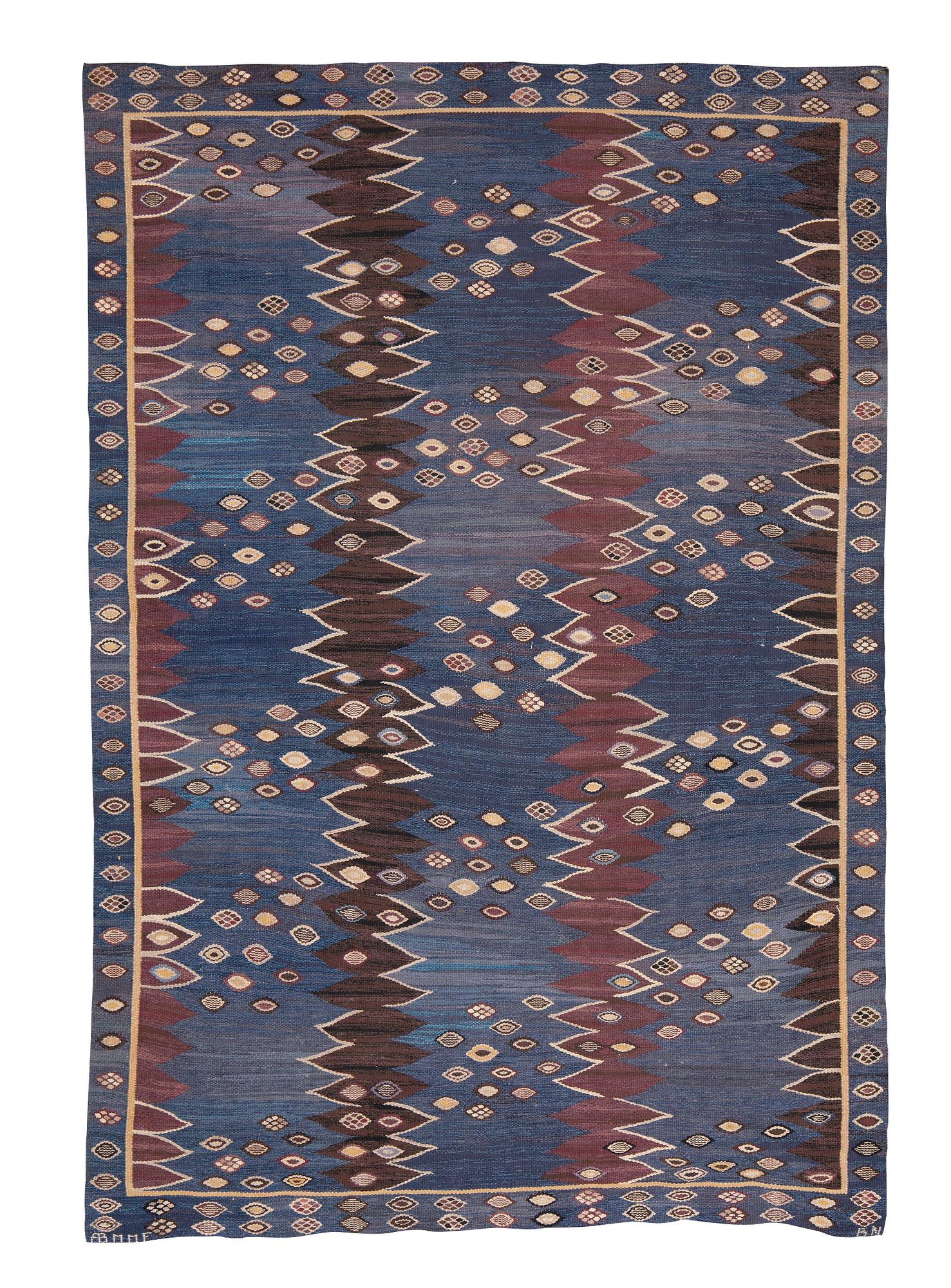 Barbro Nilsson, matta, "Snäckorna", gobelängteknik, ca 300 x 202,5 cm, signerad AB MMF BN.