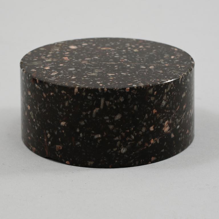 SALTKAR, porfyr, 1800-tal.