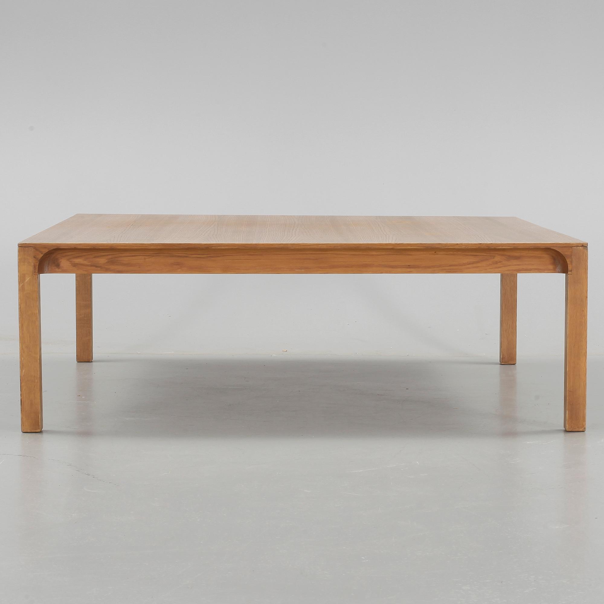 SOFFBORD, "ARC", Claesson, Koivisto och Rune för Asplund, formgiven år 2000.