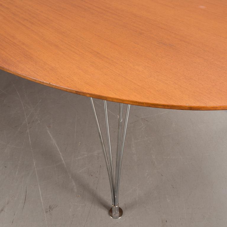 BORD, "Superelips", Bruno Mathsson International, Bruno Mathsson och Piet Hein för Fritz Hansen, 1900-talets andra hälft.