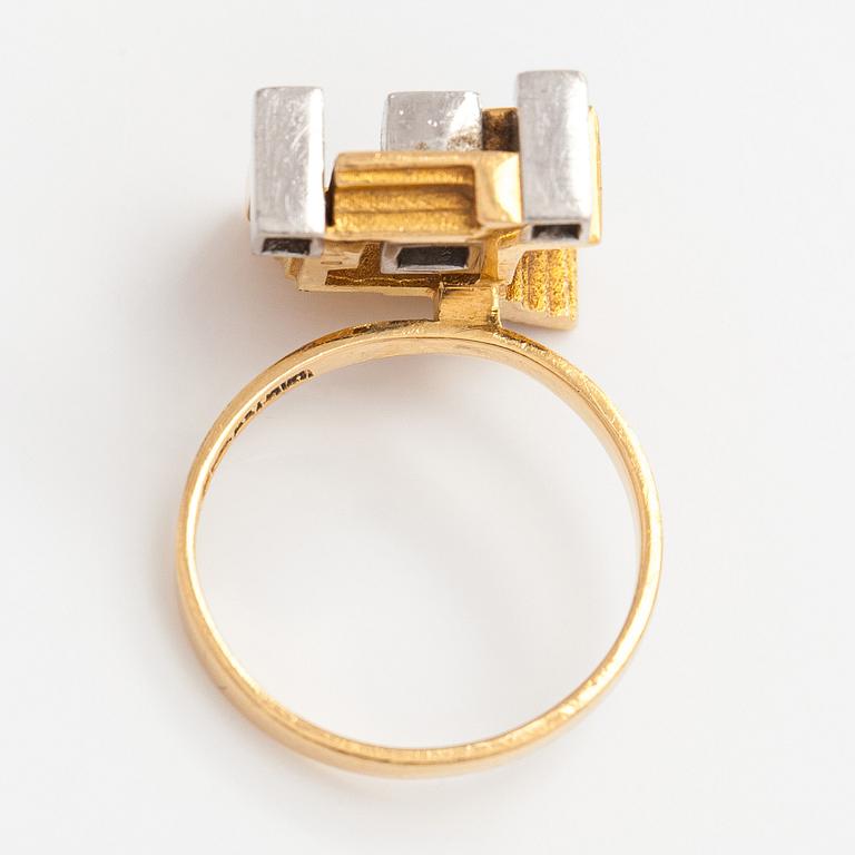 Björn Weckström, ring, "Soltempel", briljantslipade diamanter, 18K guld, Lapponia 1974.