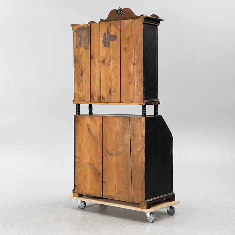 Writing cabinet, first half of the 19th century.