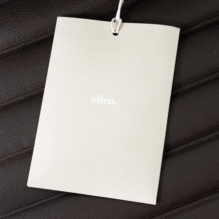 Charles & Ray Eames, kontorsstol, EA 117, Vitra, 2019.