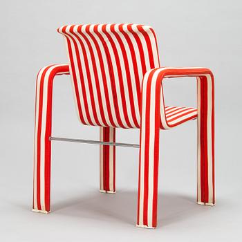 Antti Nurmesniemi, a 1980s armchair for Artek.