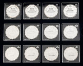 Medals, 24, silver .925, “The Bernadotte Dynasty”, Mynthuset Sverige.