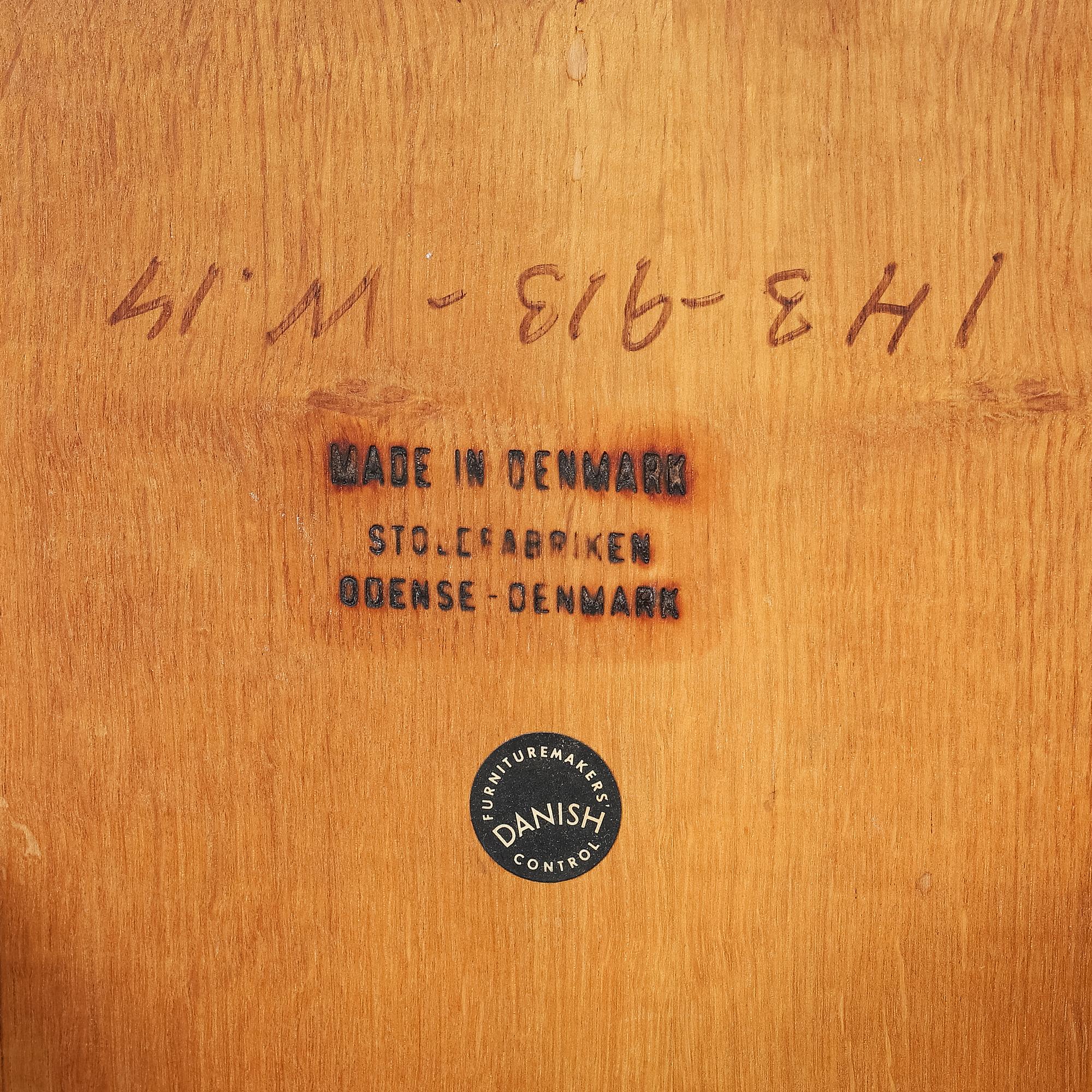 VILHELM WOHLERT, STOL, för Stolefabriken Odense, Denmark.