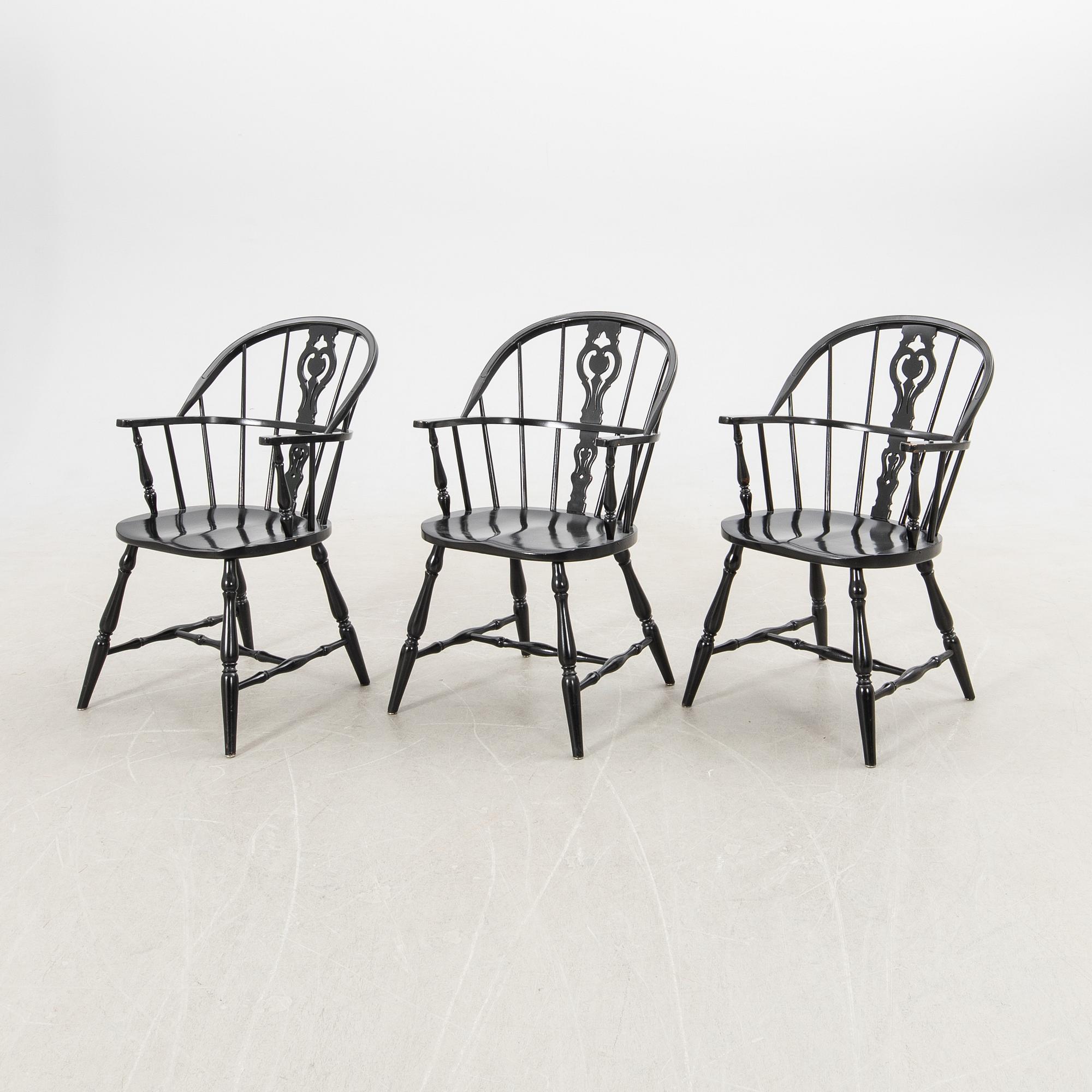 Chairs, 6 + 2, Windsor model, Gemla.