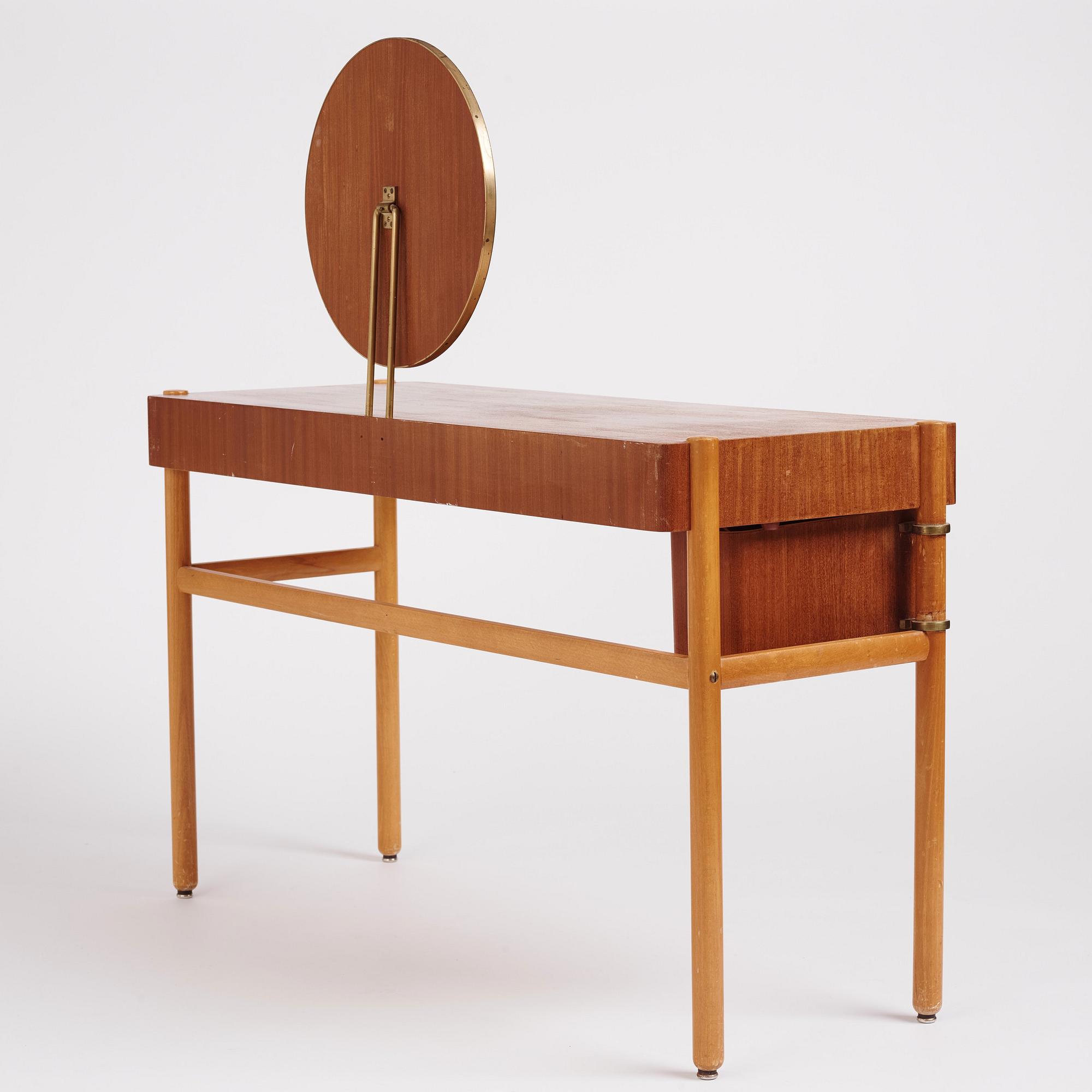 Bertil Fridhagen, sminkbord, modell "3-127, Ligrett-serien", Svenska Möbelfabriken Bodafors, 1950-tal.