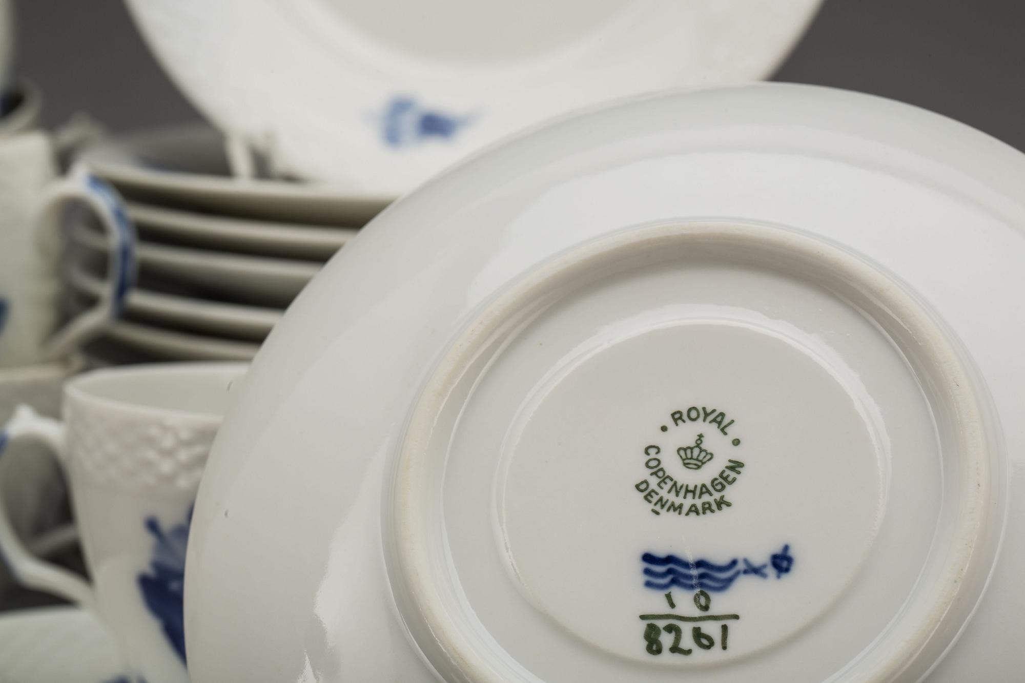 KAFFESERVIS, 22 delar, porslin, Blå Blomst, Royal Copenhagen.