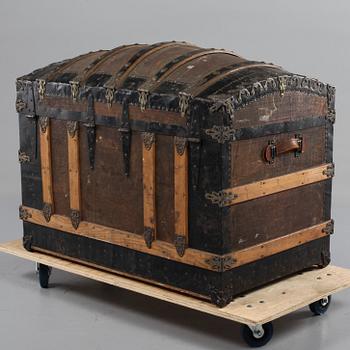 KOFFERT, 1800-talets senare del.