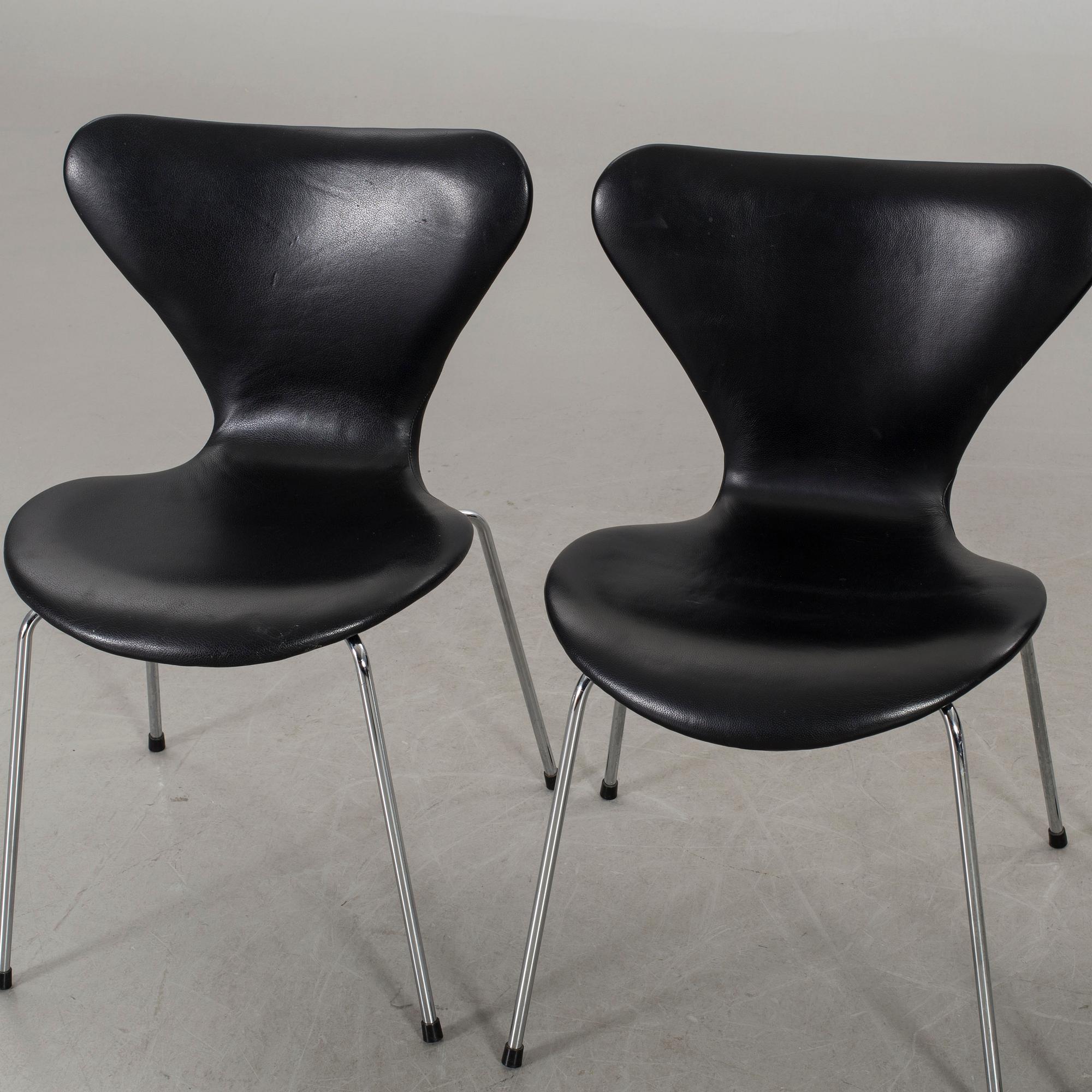 ARNE JACOBSEN,