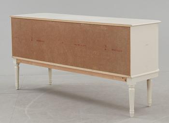 SIDEBOARD, gustaviansk stil, 1900-tal.