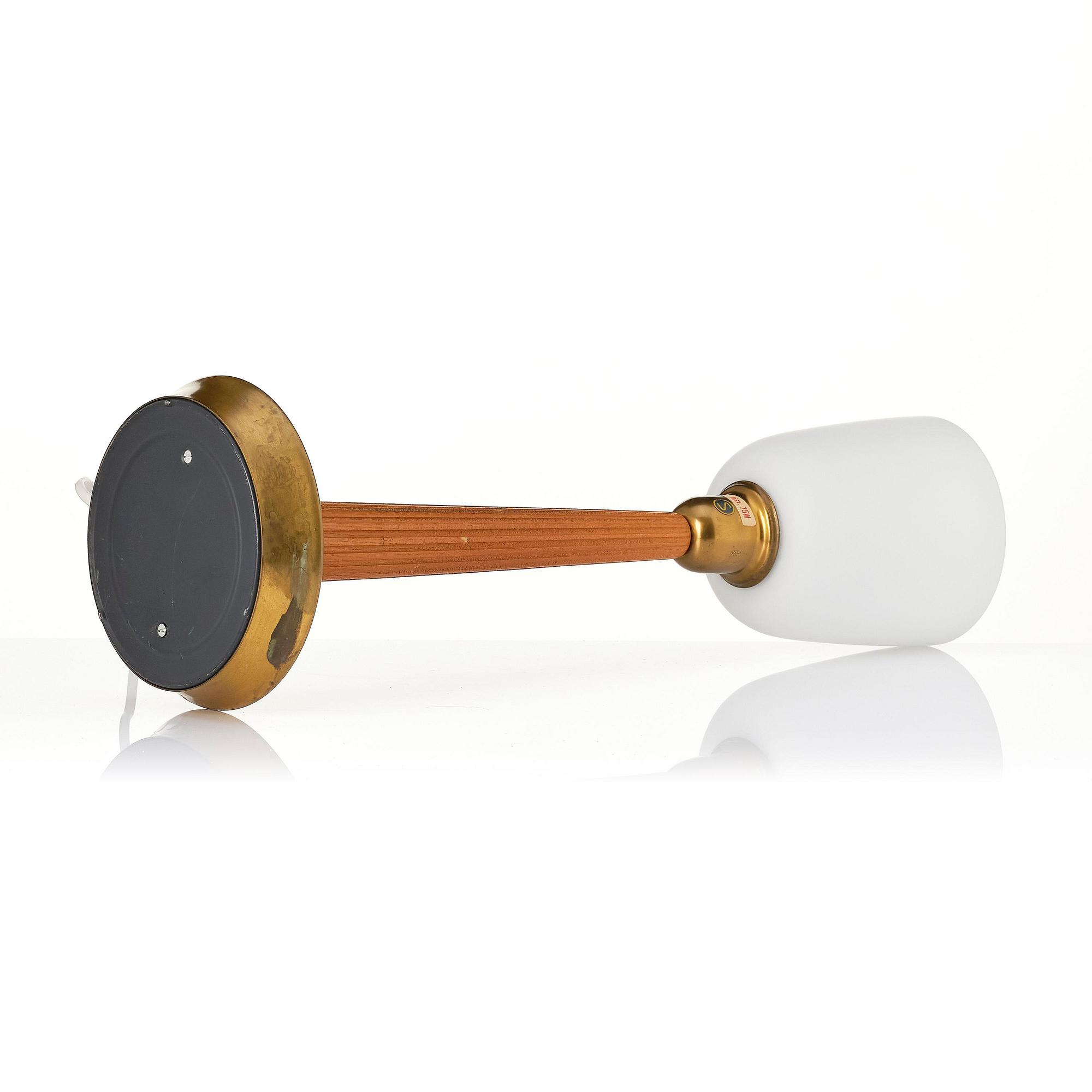 Hans Bergström, a table lamp model "E1240", Asea, Sweden, 1940s-50s.