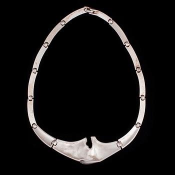 Björn Weckström, A NECKLACE.