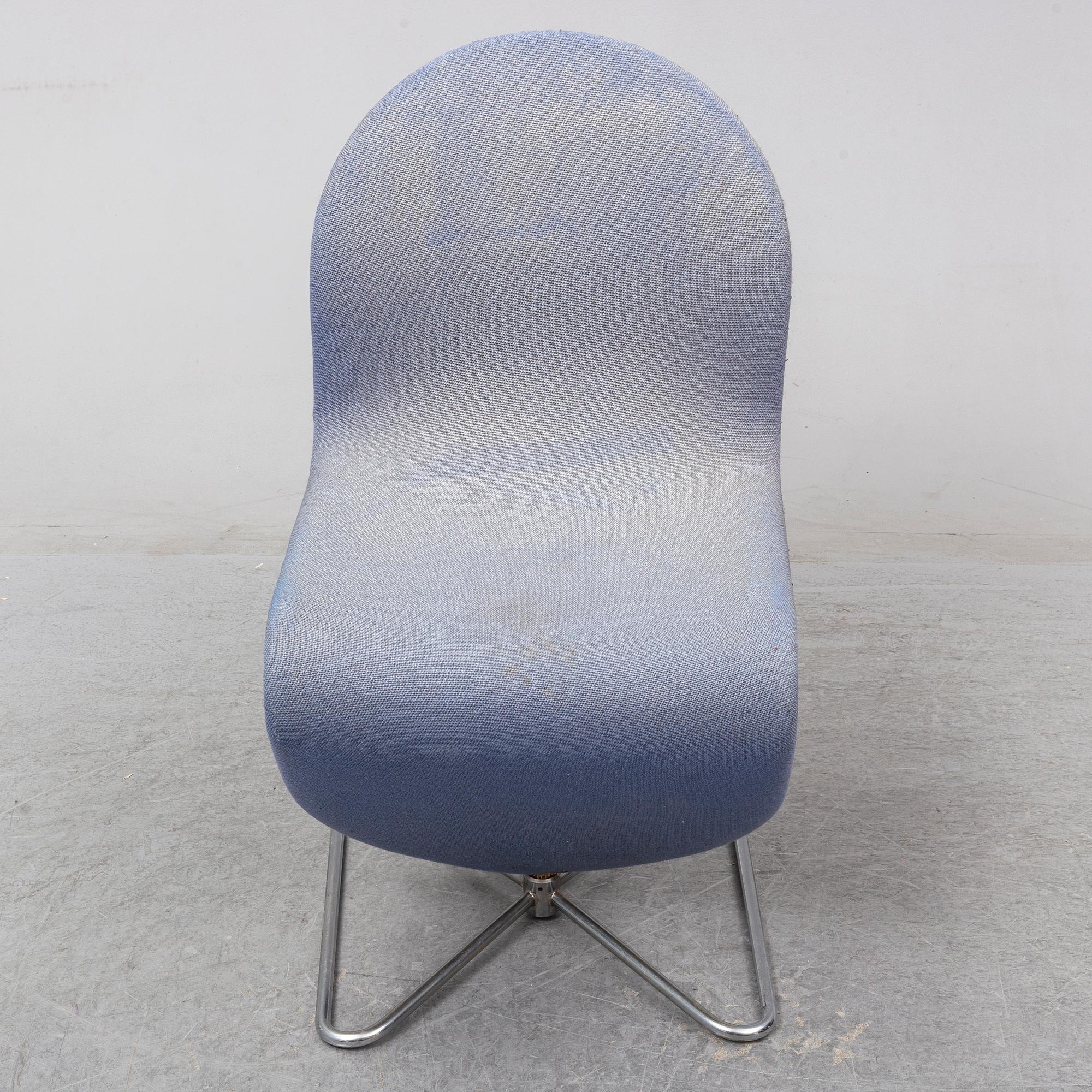 VERNER PANTON, 'System 1-2-3' chair, Fritz Hansen.