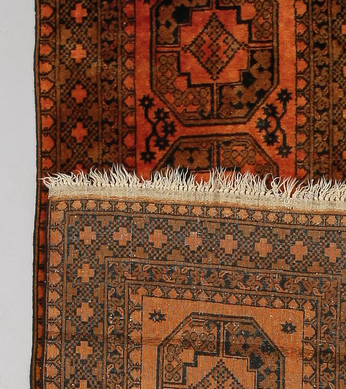 MATTA, Afghan. Ca 360 x 85 cm.