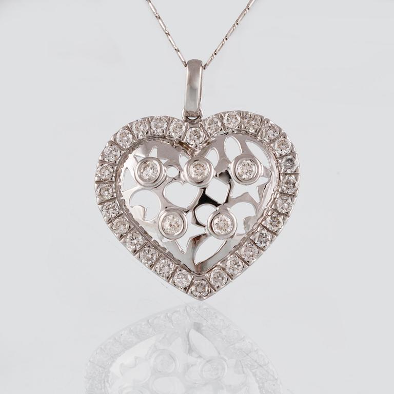 HÄNGE, 18K vitguld med 33 briljantslipade diamanter ca 3.50 ct. Vikt 8,9 gram.