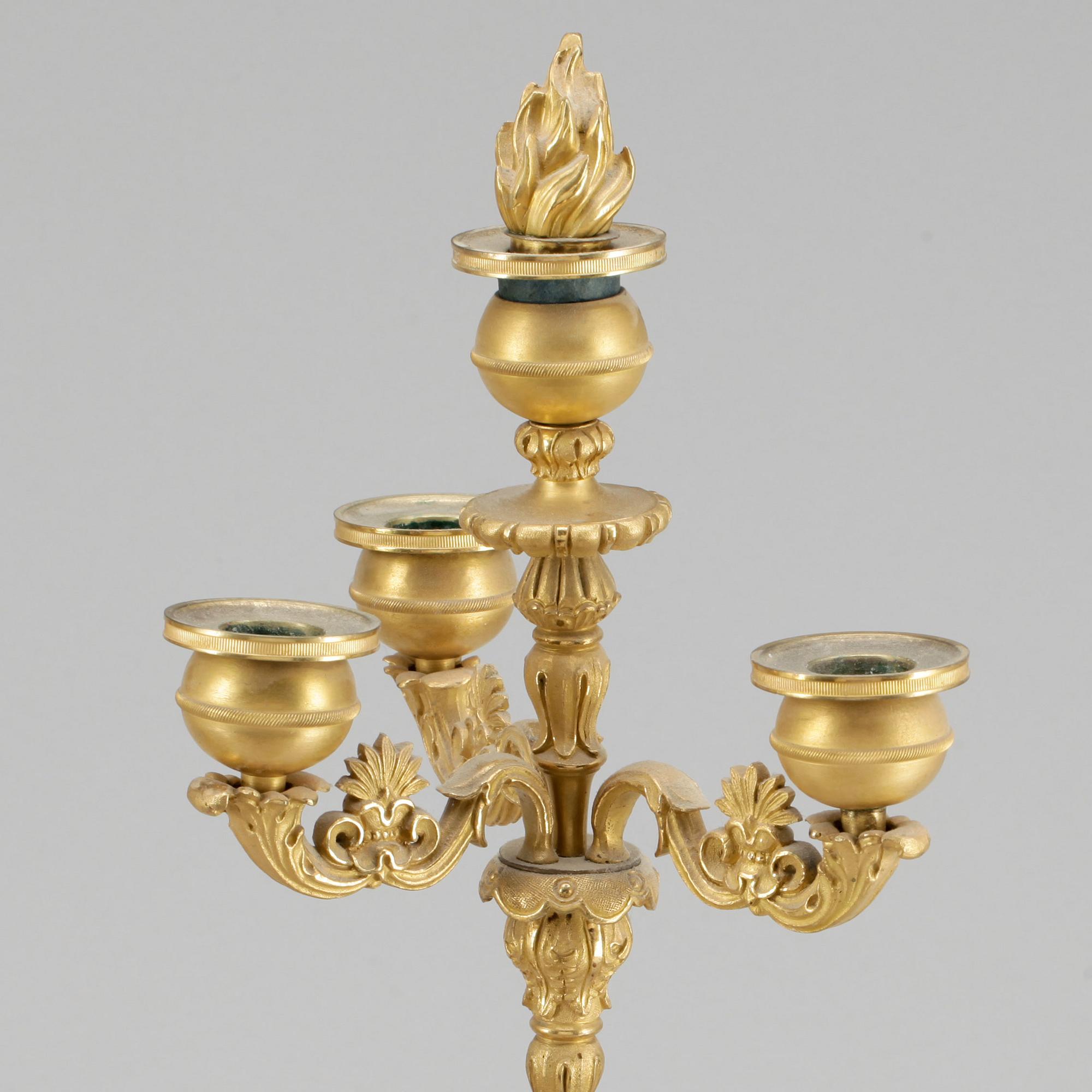 KANDELABRAR, ett par, senempire, 1800-tal.