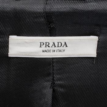 PRADA, kappa, storlek 44.