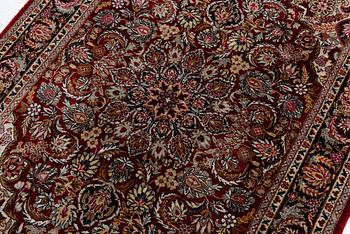 Carpet, silk, approx. 95 x 63 cm.