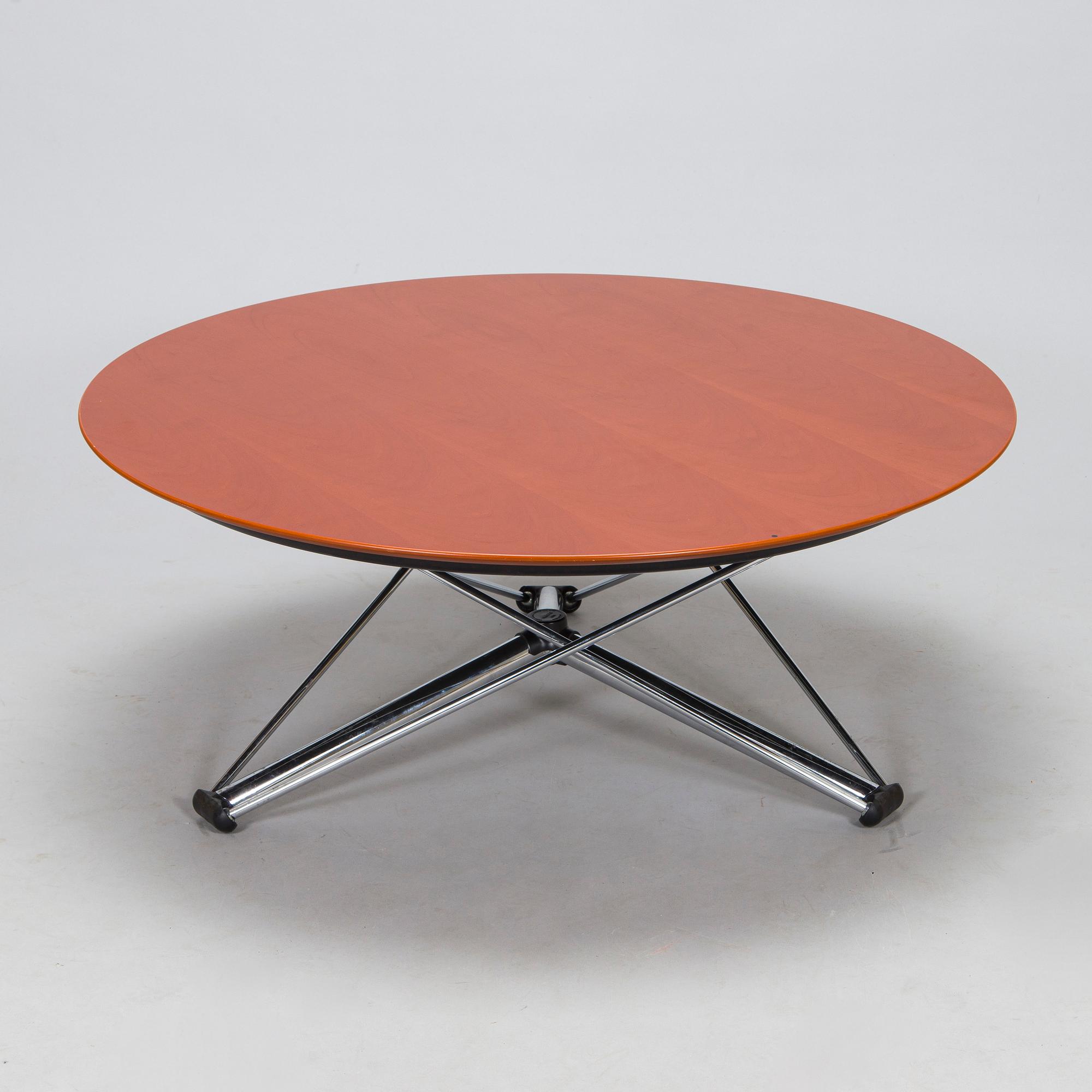 A 21st century 'Lem 90' coffee table / dining tabel for Magis.