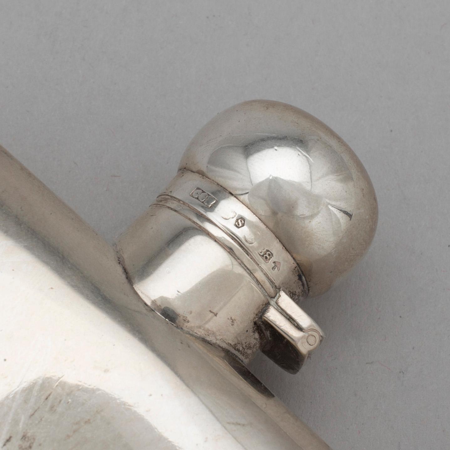 FICKPLUNTA, silver, C G Hallberg, Stockholm 1952. Vikt ca 253 g.