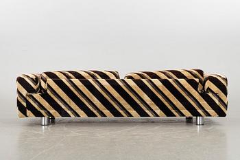A 1970s HK FURNITURE DIPLOMAT SOFA, ENGLAND.