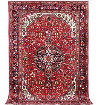 Matta, Täbriz, ca 309 x 204 cm.